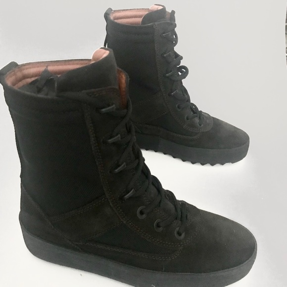 NWOB Yeezy Season 3 combat boot - Picture 3 of 8